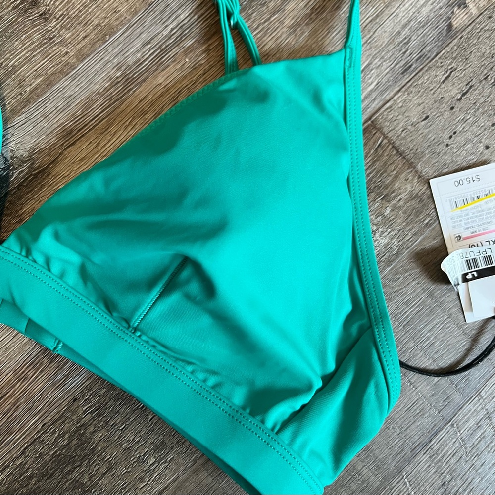 NWOT - Shade & Shore Teal Bikini Top - Picture 2 of 4